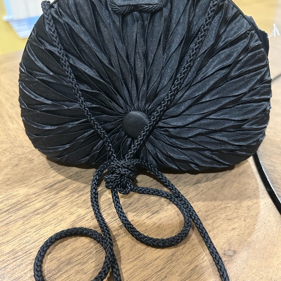 Elegant Black Evening Clutch with Crystal Accent, NWOT, 8 x 5. - Picture 2 of 10